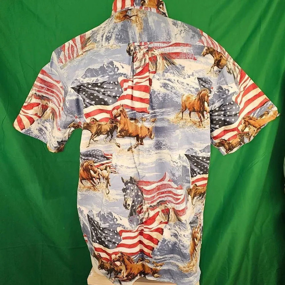 Brit & Bridle Mens Patriotic USA Flag Horse Short Sleeve Button Down Shirt Large - Picture 2 of 4